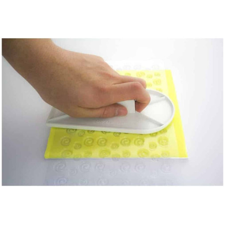 Mat-print-swirl-paste-a-sucre