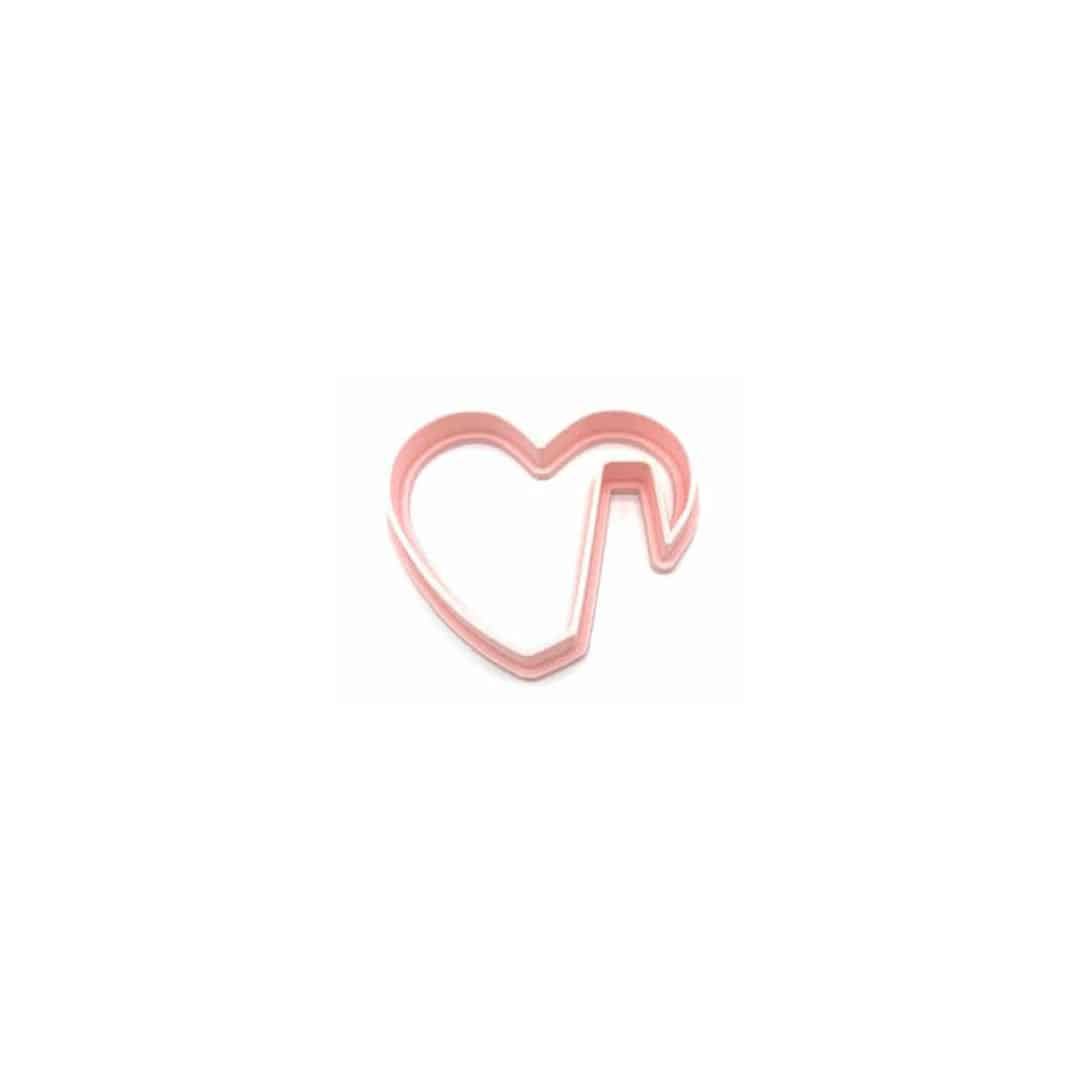 cortador-de-galletas-corazon-con-muesca-8-cm
