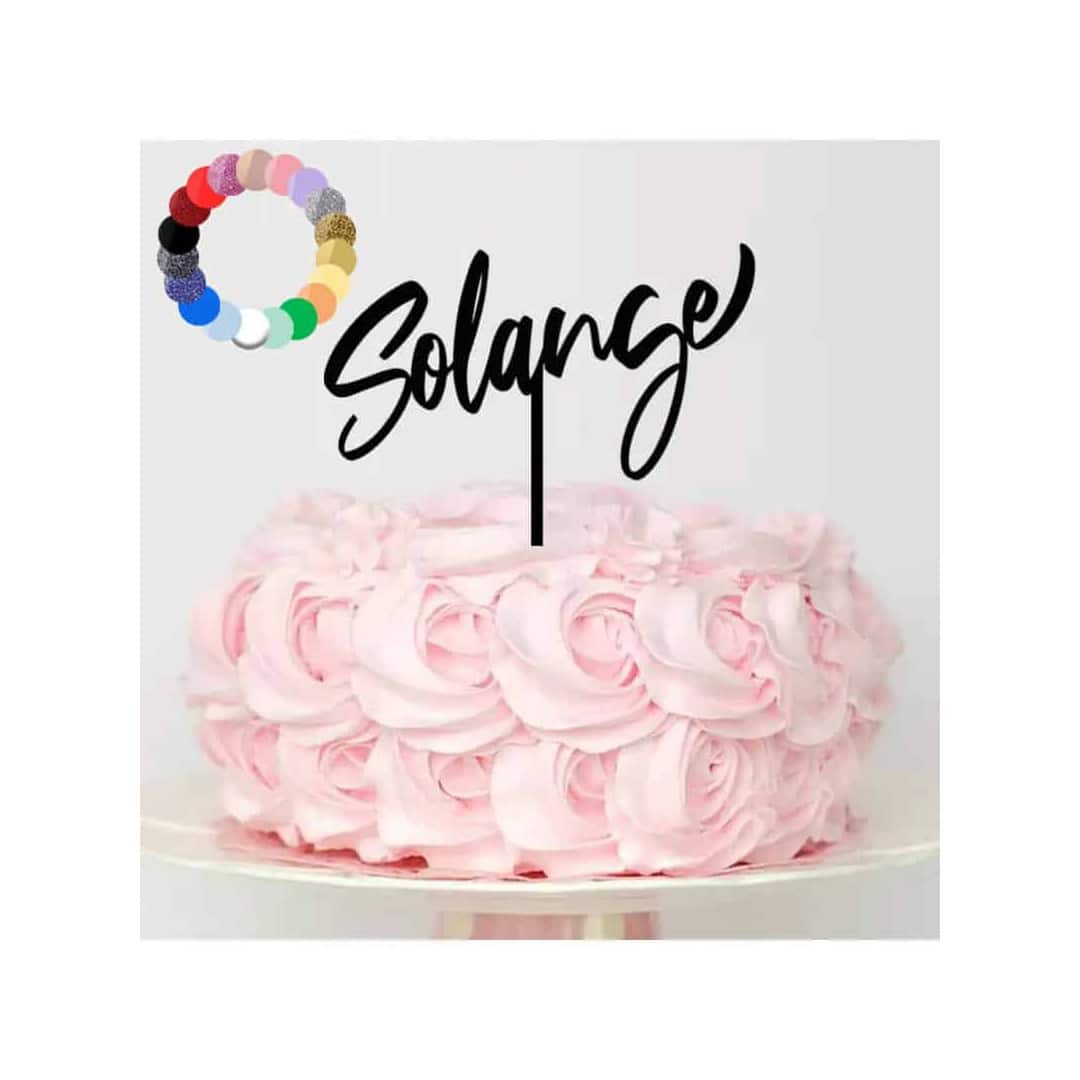 pastel-de-rosas-con-topper-personalizado.jpg
