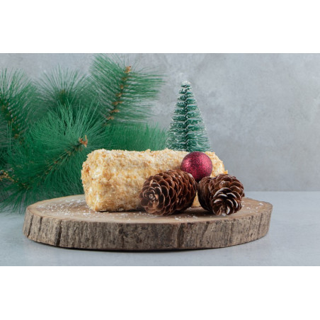 exhibición-de-pasteles-de-navidad-de-troncos-de-madera