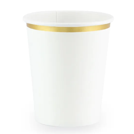 6 vasos de cartón blanco con ribete dorado.