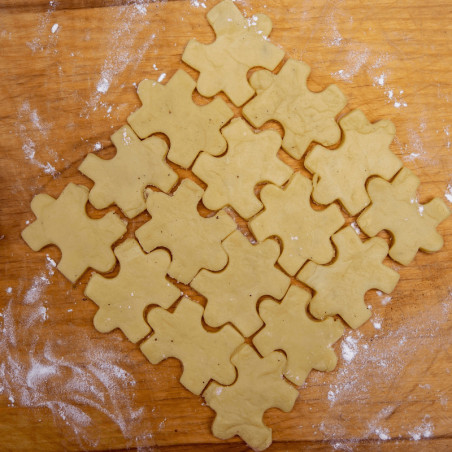 pieza del rompecabezas del cortador de galletas