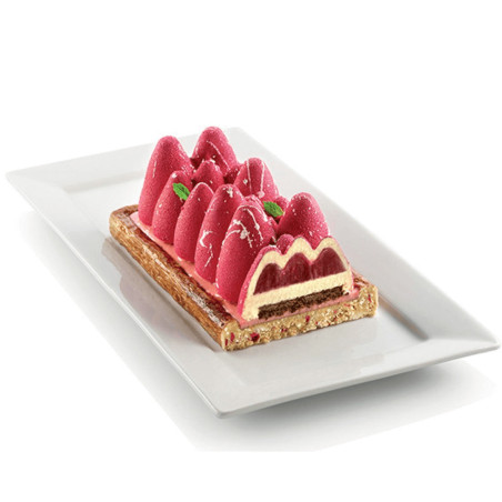 pastel de brillo de hielo postre de frambuesa recorte