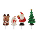 4 figuras decorativas de troncos navideños.