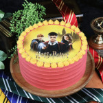 Diseño de pastel con hojas de azúcar de Harry Potter.