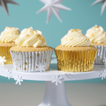 cupcake decorado con caja dorada
