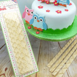 Pastel decorado con bordes de 4 cortadores FMM