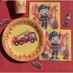 servilletas de bombero sobre una mesa