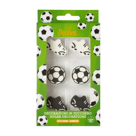 Decoración comestible para tarta de cumpleaños de fútbol.
