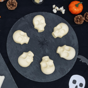 Idea para tarta de calavera en 3D usando un molde de Cécoa Paris.