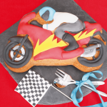 pastel de motocicleta decorado