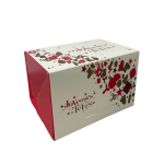 caja para mini tronco de Navidad roja y blanca con la inscripción «Felices fiestas»