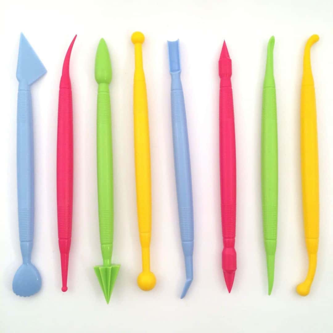 set-de-8-herramientas-de-modelado-para-pasta-de-azucar